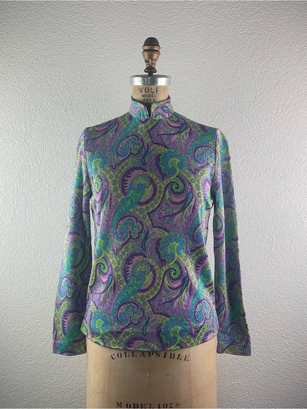 Vintage l 60s Couture Paisley Silver Lurex Mandarin Collar Long Sleeve Disco Top